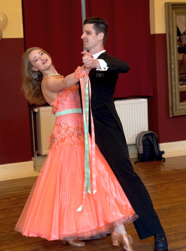 unsere Standardtrainer Saskia Morcinczyk und Uli Kunz